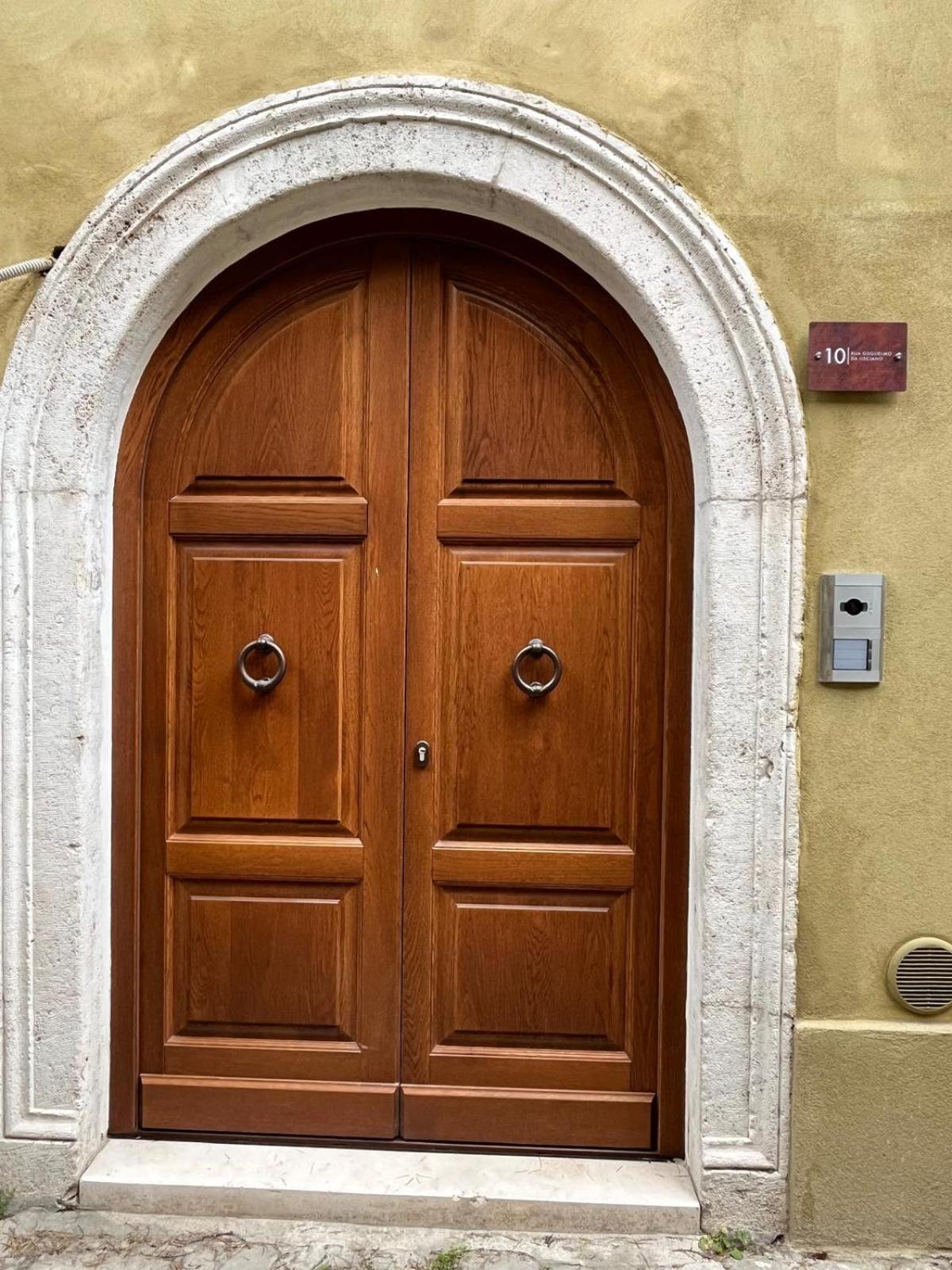 Appartement Charme In Centro With Private Parking à Ascoli Piceno Extérieur photo